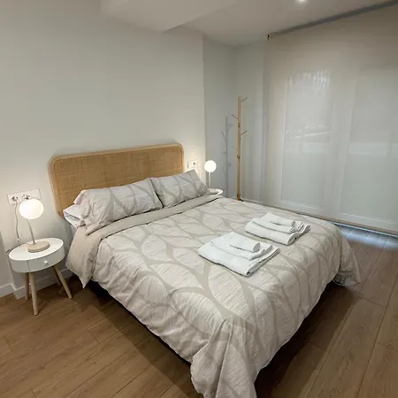 Residencial Epsilon En Edificio De Nueva Construccion Con Garaje Privado Wifi Y En Largas Incluye Trastero Vut-7756-as * Gijon