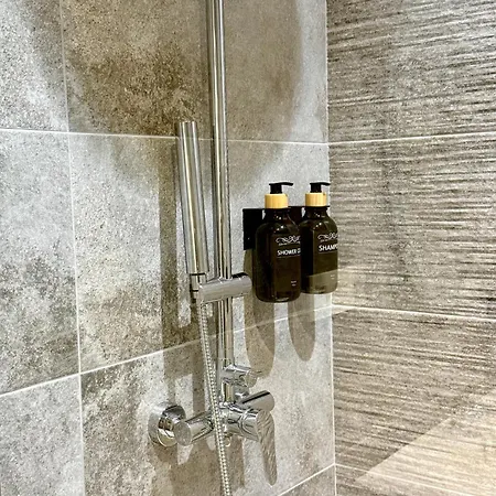 Residencial Epsilon En Edificio De Nueva Construccion Con Garaje Privado Wifi Y En Largas Incluye Trastero Vut-7756-as * Gijon