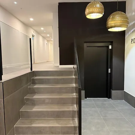 Residencial Epsilon En Edificio De Nueva Construccion Con Garaje Privado Wifi Y En Largas Incluye Trastero Vut-7756-as Apartment *