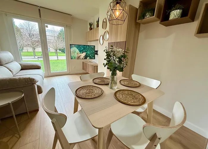 Apartment Residencial Epsilon En Edificio De Nueva Construccion Con Garaje Privado Wifi Y En Largas Incluye Trastero Vut-7756-as