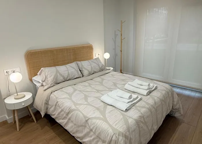 Residencial Epsilon En Edificio De Nueva Construccion Con Garaje Privado Wifi Y En Largas Incluye Trastero Vut-7756-as * Gijón